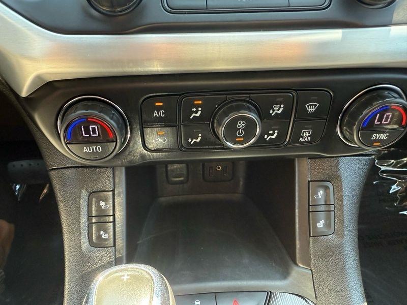 GMC Acadia AWD 4dr SLT w/SLT-1 2017