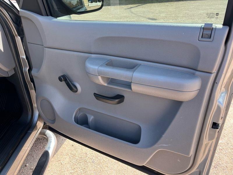 GMC Sierra 1500 4WD Reg Cab 119.0" Work Truck 2008