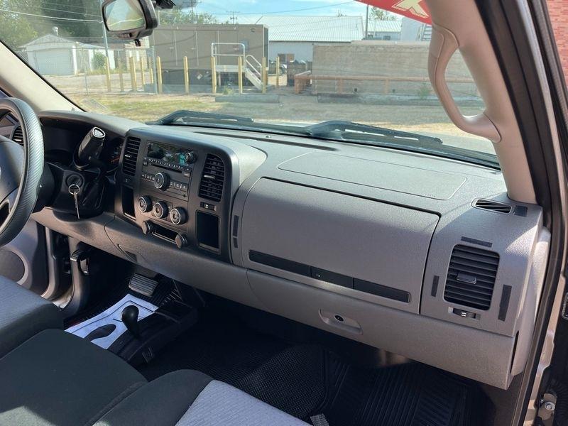 GMC Sierra 1500 4WD Reg Cab 119.0" Work Truck 2008