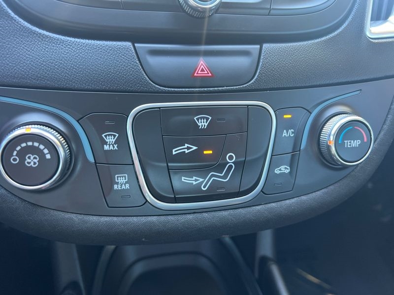 Chevrolet Malibu 4dr Sdn LT w/1LT 2016