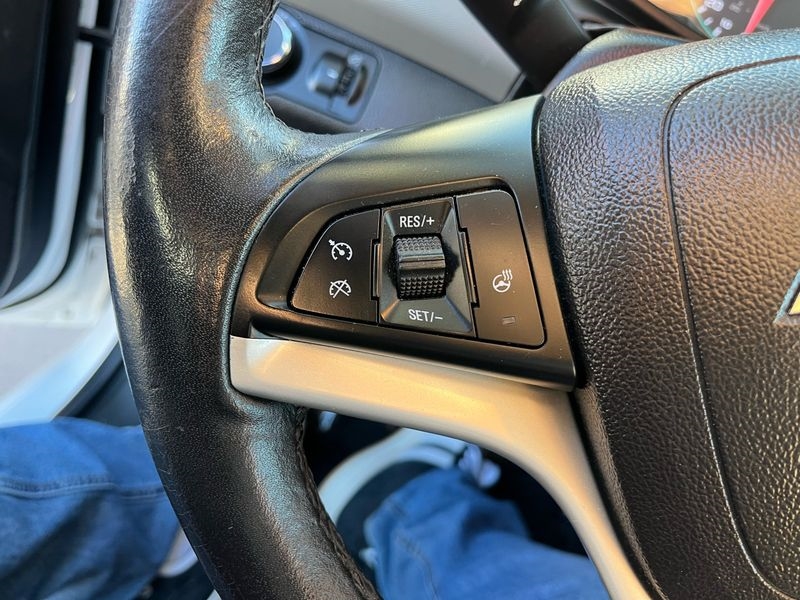 Chevrolet Sonic 4dr Sdn Auto Premier 2019