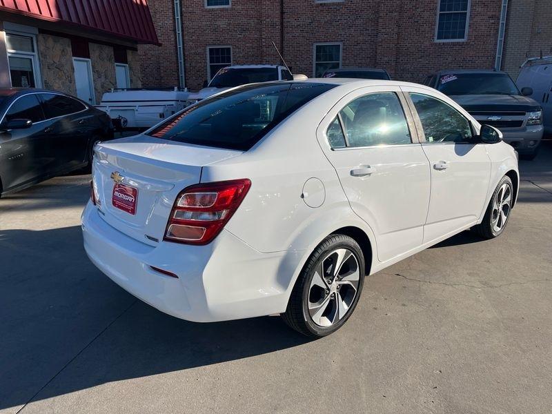 Chevrolet Sonic 4dr Sdn Auto Premier 2019