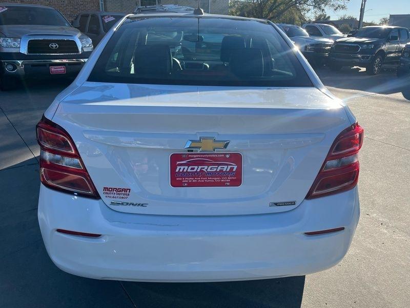 Chevrolet Sonic 4dr Sdn Auto Premier 2019