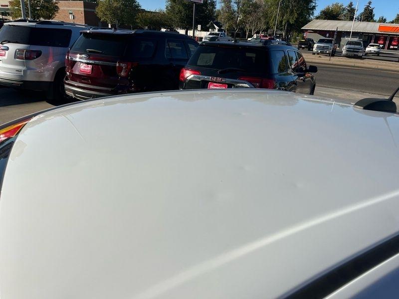 Chevrolet Sonic 4dr Sdn Auto Premier 2019