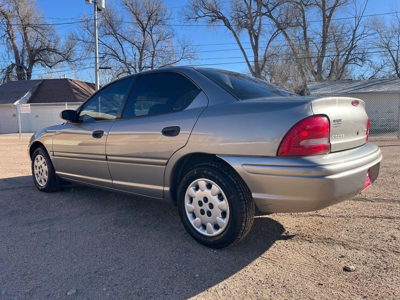 Dodge Neon 4dr Sdn Highline 1999