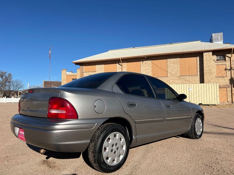 Dodge Neon 4dr Sdn Highline 1999
