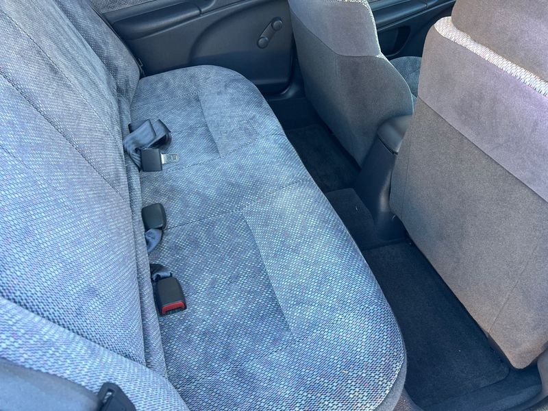 Dodge Neon 4dr Sdn Highline 1999