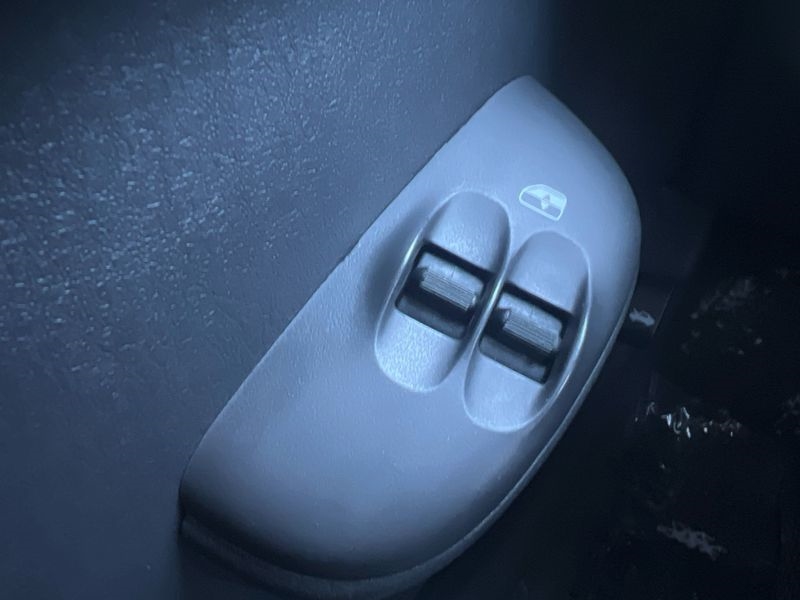 Dodge Neon 4dr Sdn Highline 1999