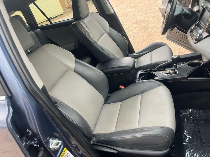 Toyota RAV4 AWD 4dr Limited (Natl) 2014