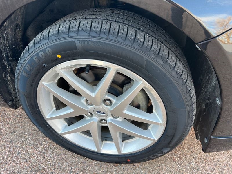 Ford Fusion 4dr Sdn SEL AWD 2012