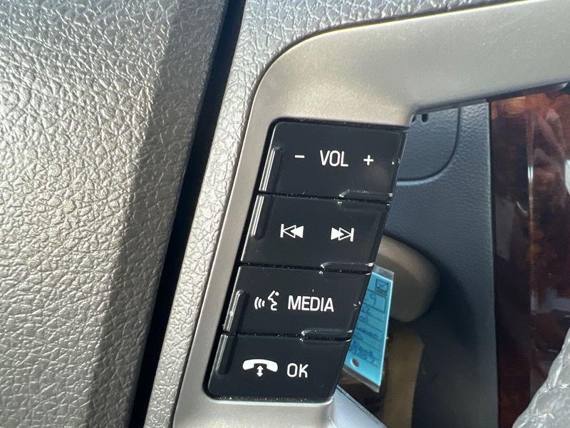 Ford Fusion 4dr Sdn SEL AWD 2012