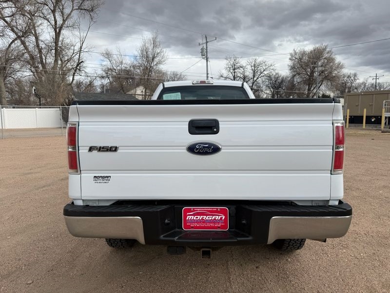 Ford F-150 4WD Reg Cab 145" XL w/HD Payload Pkg 2014