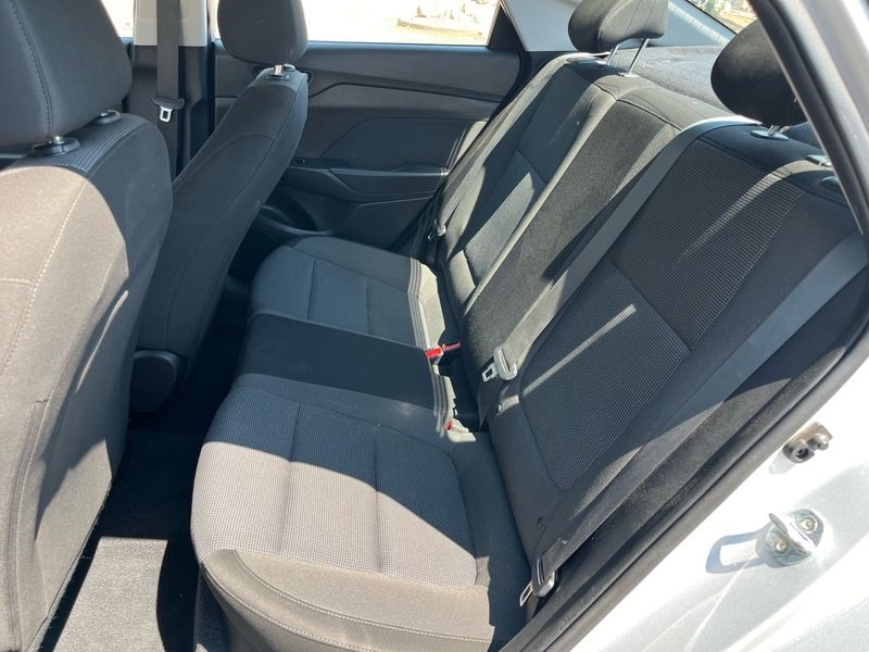 Hyundai Accent SE Sedan Manual 2020