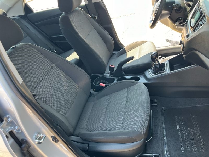 Hyundai Accent SE Sedan Manual 2020