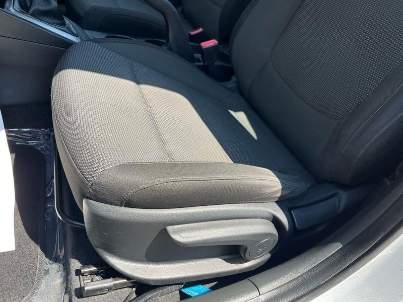 Hyundai Accent SE Sedan Manual 2020