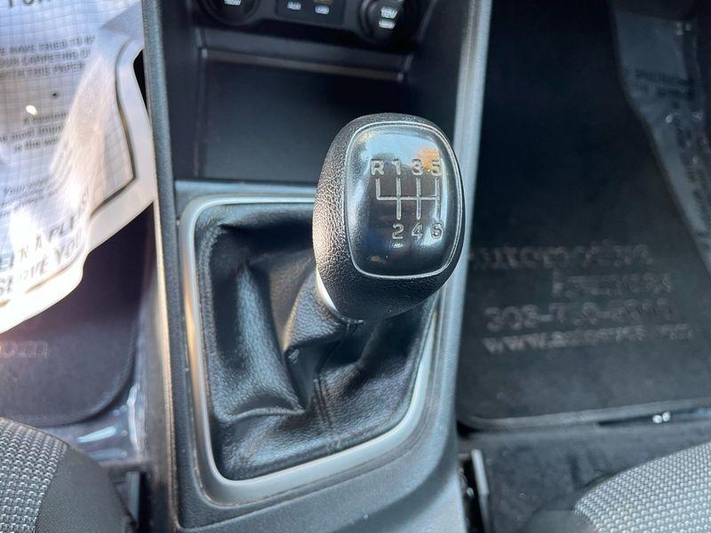 Hyundai Accent SE Sedan Manual 2020