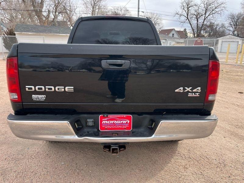 Dodge Ram 1500 4dr Quad Cab 140.5" WB 4WD SLT 2004