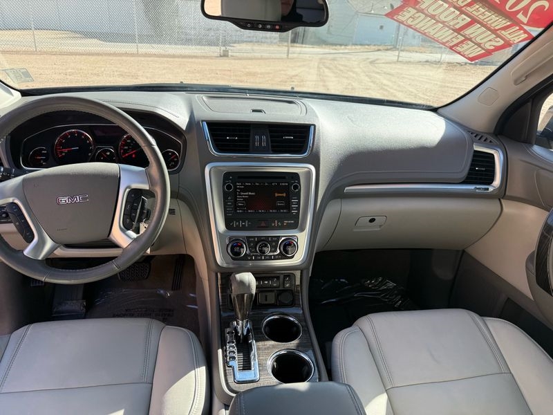 GMC Acadia AWD 4dr SLT w/SLT-1 2015