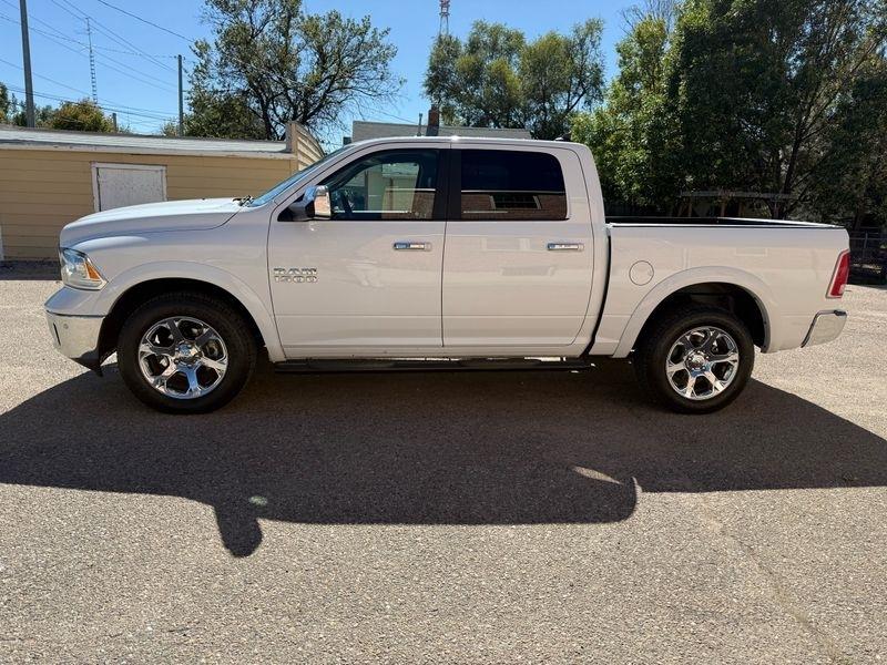 RAM 1500 Laramie 4x4 Crew Cab 5'7" Box 2018