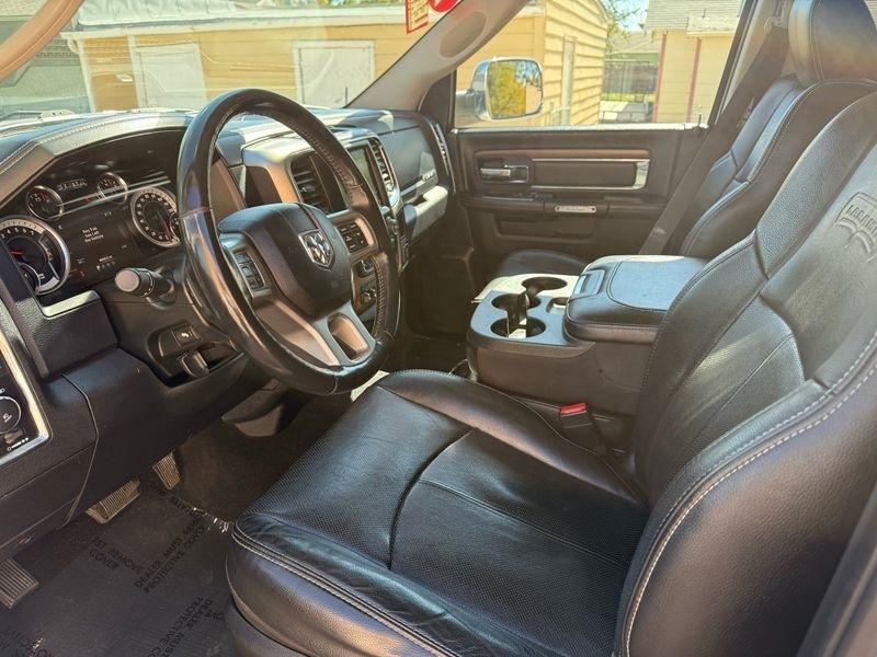 RAM 1500 Laramie 4x4 Crew Cab 5'7" Box 2018