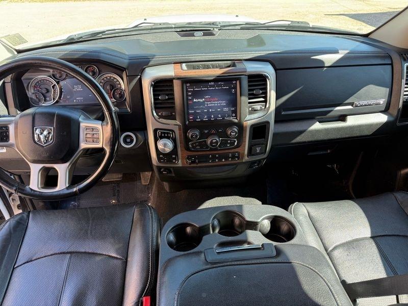 RAM 1500 Laramie 4x4 Crew Cab 5'7" Box 2018