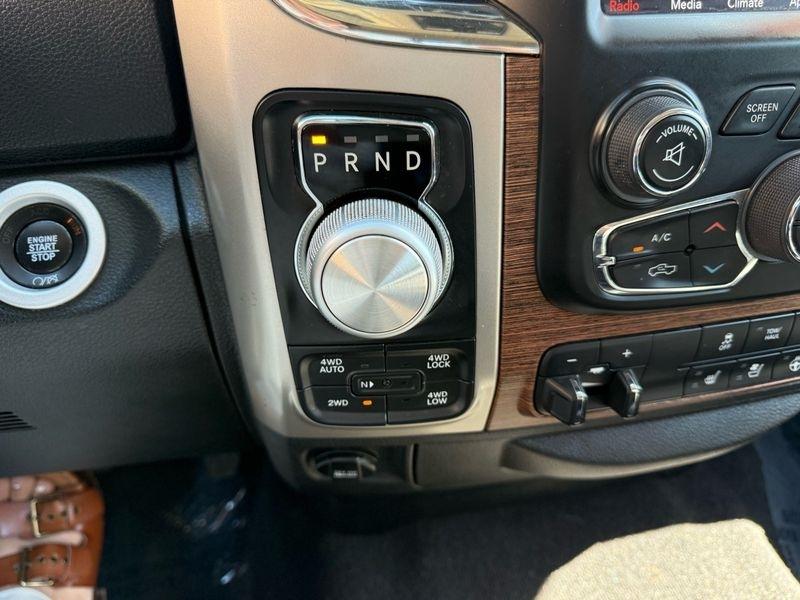 RAM 1500 Laramie 4x4 Crew Cab 5'7" Box 2018