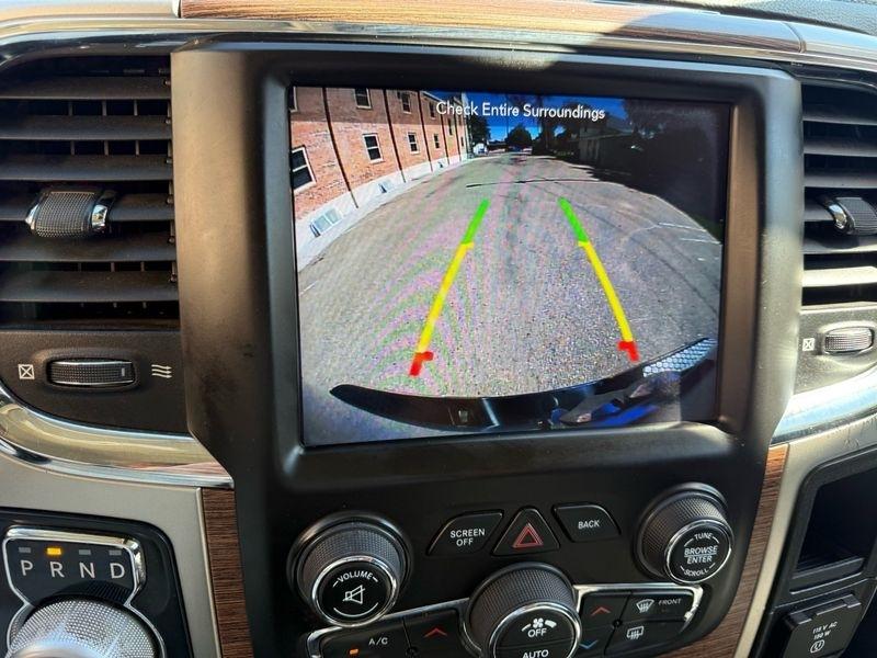 RAM 1500 Laramie 4x4 Crew Cab 5'7" Box 2018