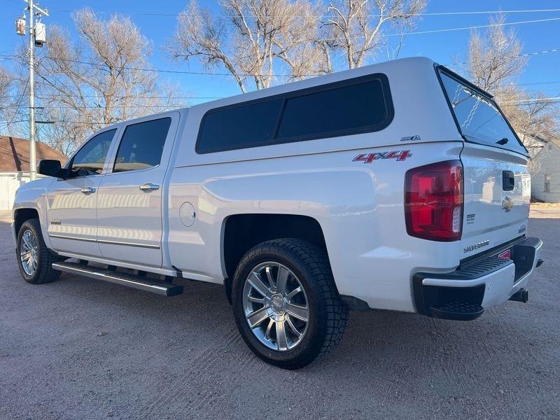 Chevrolet Silverado 1500 4WD Crew Cab 153.0" High Country 2017