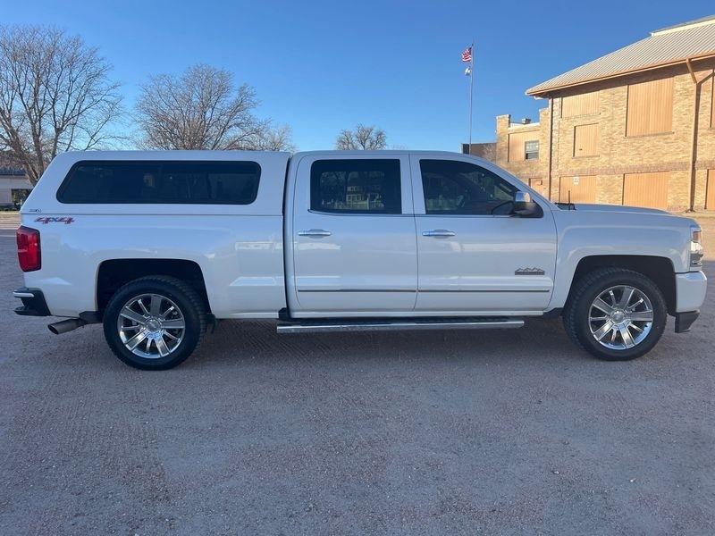 Chevrolet Silverado 1500 4WD Crew Cab 153.0" High Country 2017