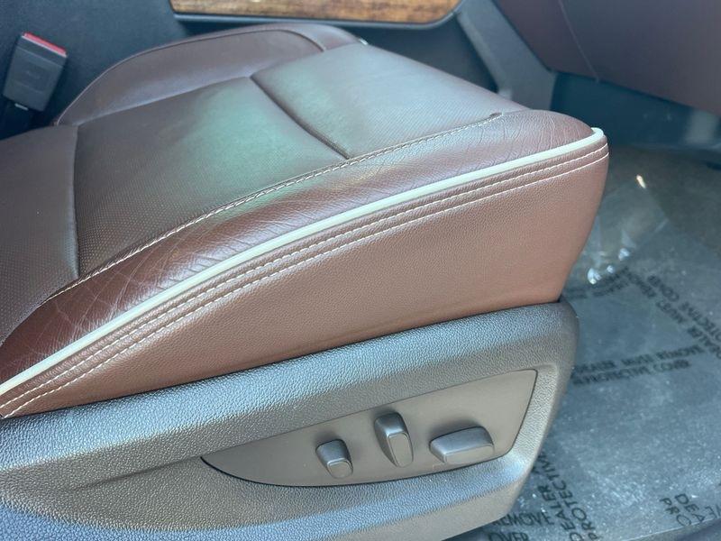 Chevrolet Silverado 1500 4WD Crew Cab 153.0" High Country 2017