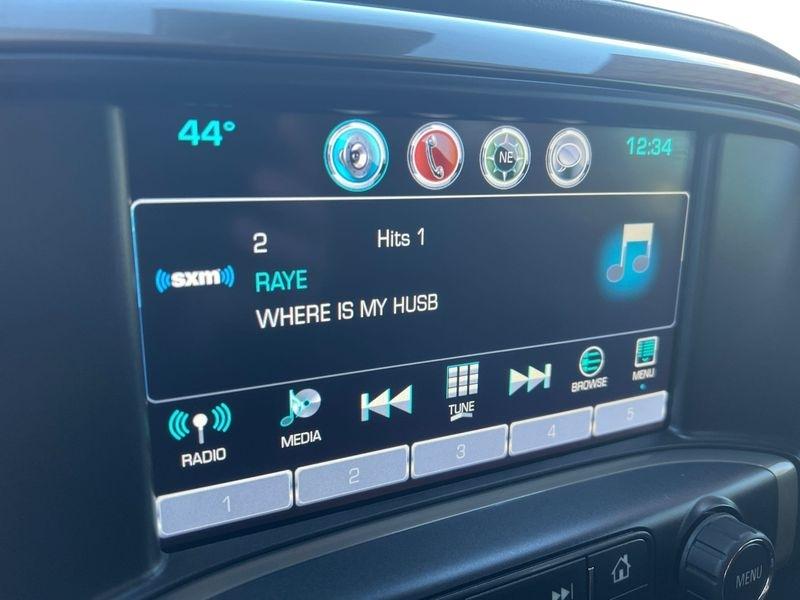 Chevrolet Silverado 1500 4WD Crew Cab 153.0" High Country 2017