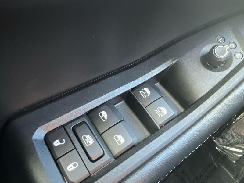Jeep Grand Cherokee Laredo 4x4 2023