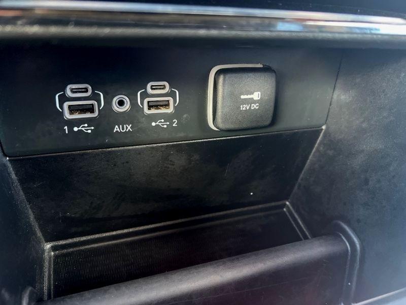 Jeep Grand Cherokee Laredo 4x4 2023