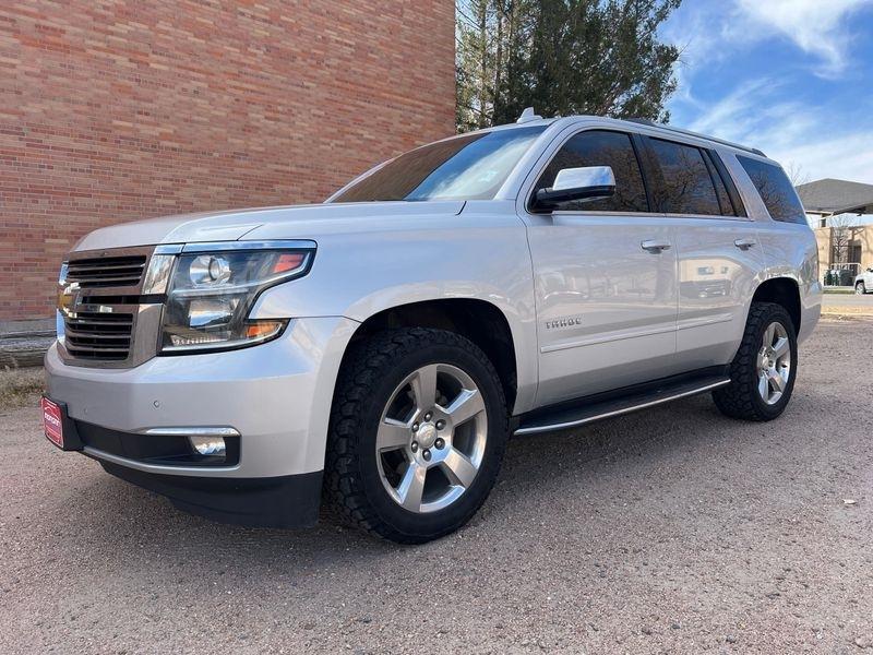 Chevrolet Tahoe 4WD 4dr Premier 2017