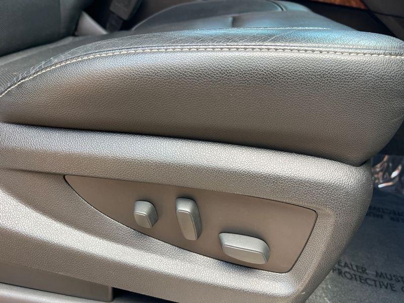 Chevrolet Tahoe 4WD 4dr Premier 2017