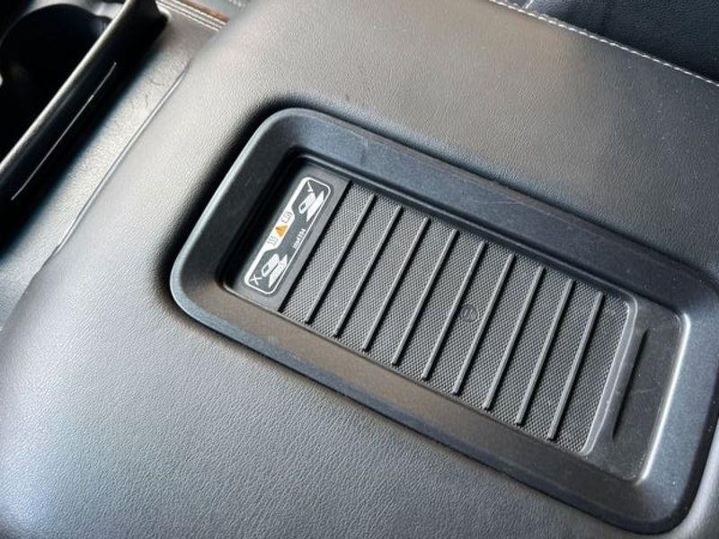 Chevrolet Tahoe 4WD 4dr Premier 2017