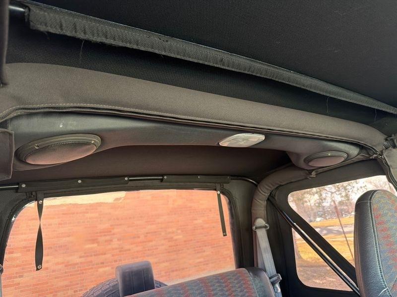 Jeep Wrangler 2dr SE 1999