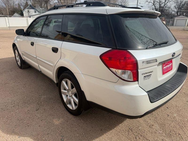 Subaru Outback 4dr H4 Auto 2.5i Special Edtn 2009