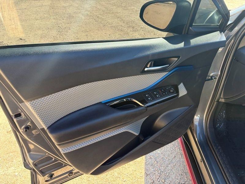 Toyota C-HR Limited FWD (Natl) 2019