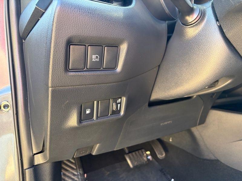 Toyota C-HR Limited FWD (Natl) 2019