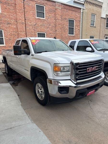 2015 GMC Sierra 2500HD available WiFi 4WD Double Cab 158.1" SLE