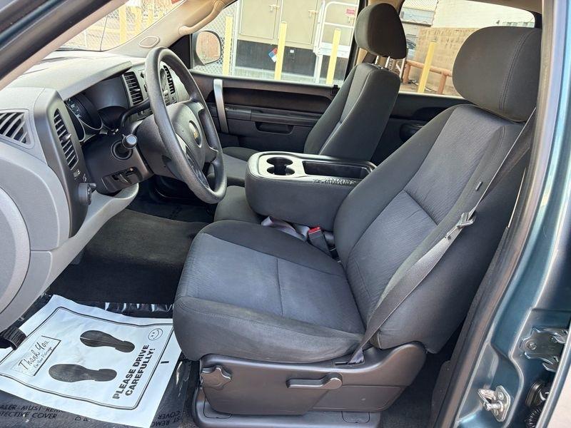 Chevrolet Silverado 1500 2WD Crew Cab 143.5" LS 2012