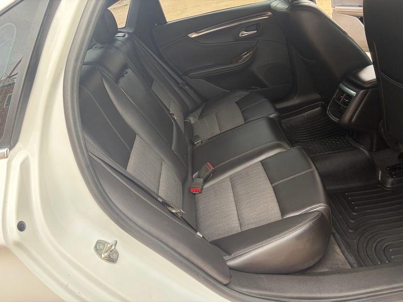 Chevrolet Impala 4dr Sdn LT w/1LT 2014