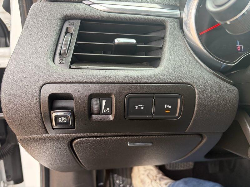 Chevrolet Impala 4dr Sdn LT w/1LT 2014