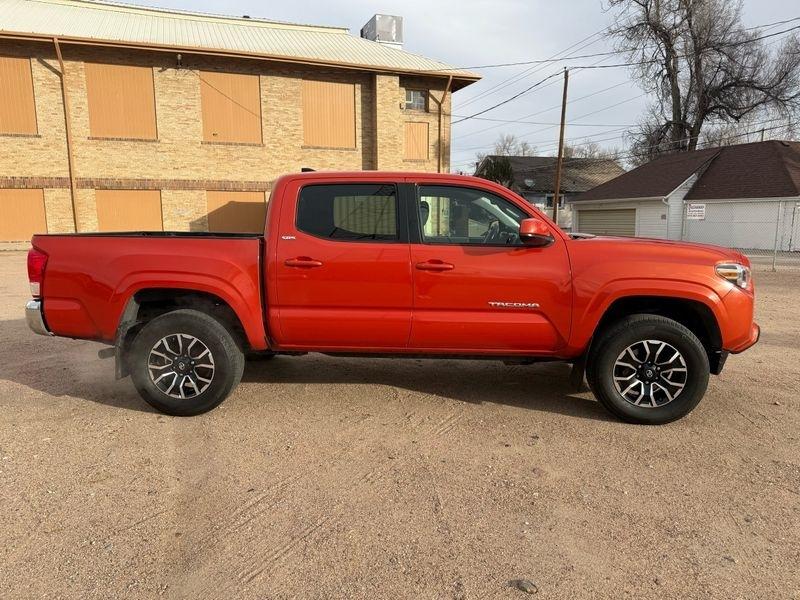 Toyota Tacoma 4WD Double Cab V6 MT TRD Off Road (Natl) 2016