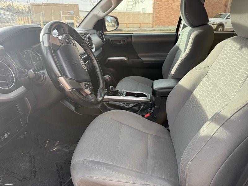 Toyota Tacoma 4WD Double Cab V6 MT TRD Off Road (Natl) 2016