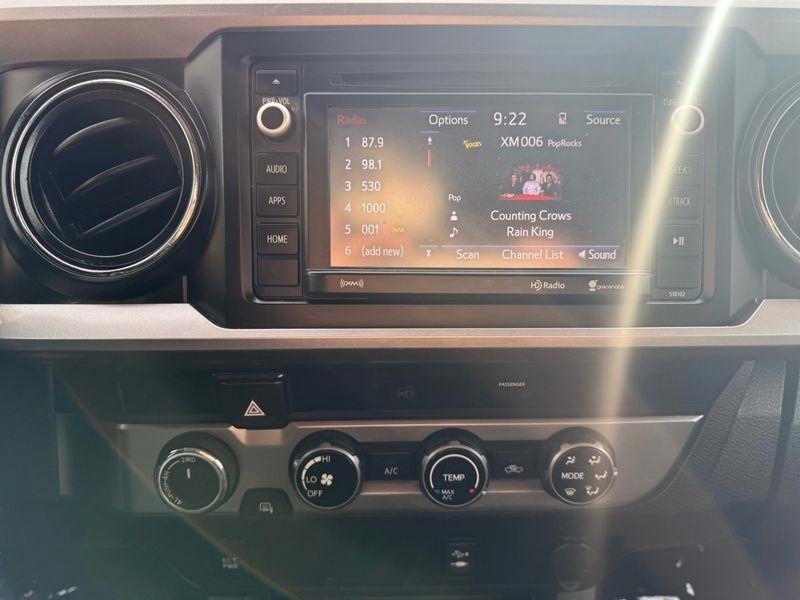 Toyota Tacoma 4WD Double Cab V6 MT TRD Off Road (Natl) 2016