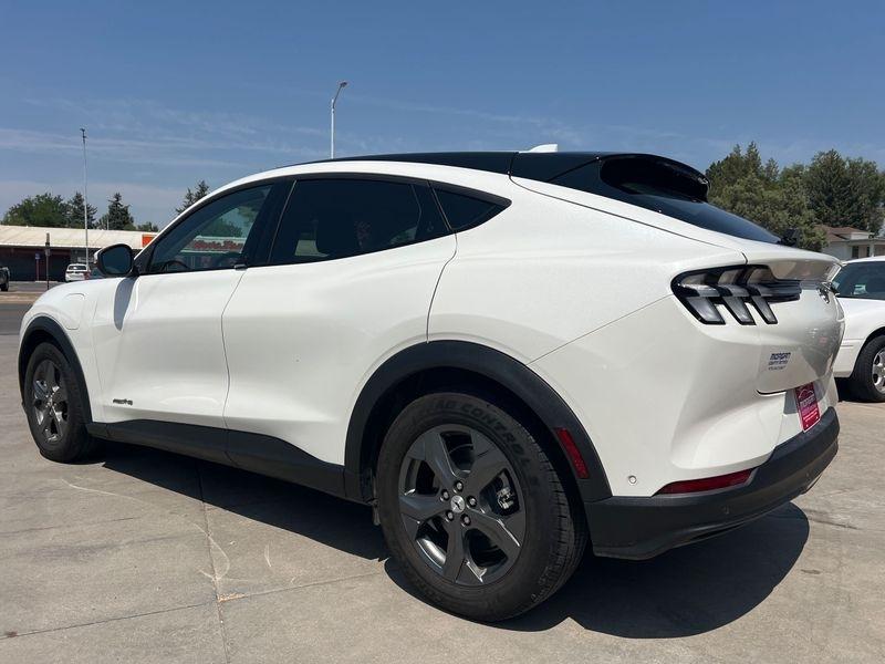 Ford Mustang Mach-E Select AWD 2021