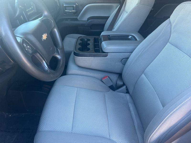 Chevrolet Silverado 1500 4WD Double Cab 143.5" Custom 2017