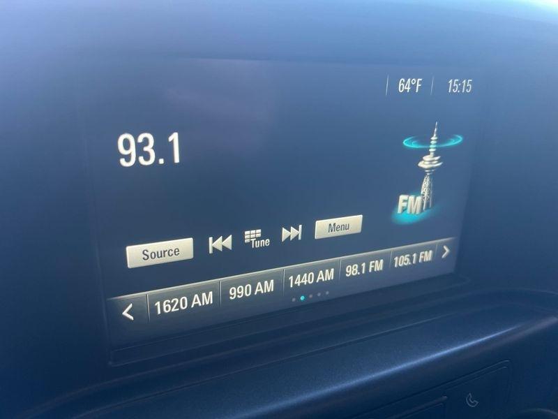 Chevrolet Silverado 1500 4WD Double Cab 143.5" Custom 2017